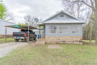 312 W  11th St, Pawhuska, OK 74056