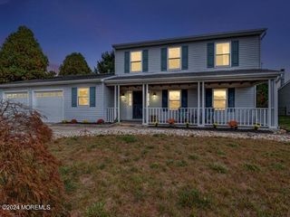 38 Starlight Road, Howell, NJ 07731