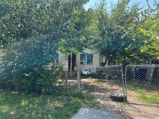 2556 N  Madison Ave, Tulsa, OK 74106