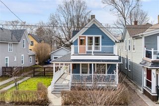 1916 W  44th St, Cleveland, OH 44113