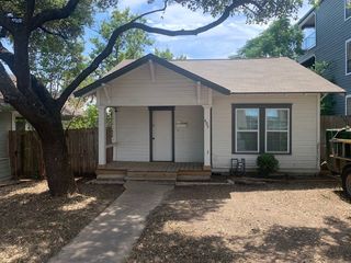 405 E  30th St, Austin, TX 78705