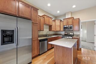 436 E  Thurman Ml, Garden City, ID 83714