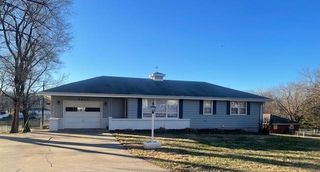 1502 Harmon St, Saint Joseph, MO 64504