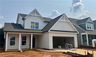 1614 Wareham Dr, Mebane, NC 27302