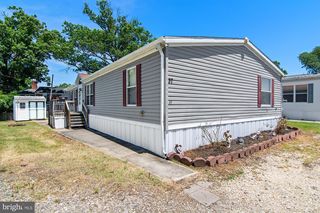 37 Cool Breeze Dr, Baltimore, MD 21220