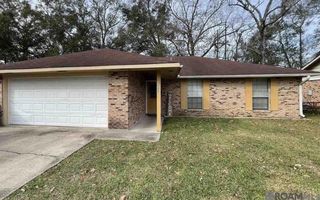 3033 Montreal Dr, Baton Rouge, LA 70819