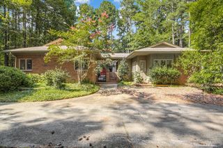 1000 Kinsdale Dr, Raleigh, NC 27615