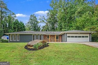 1129 Carla Joe Dr SW, Lilburn, GA 30047