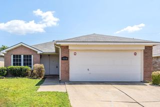 9208 Whistlewood Dr, Fort Worth, TX 76244