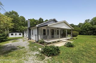 430 Liberty Rd, Wartburg, TN 37887