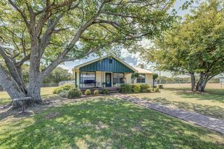 233 County Road 1745, Chico, TX 76431