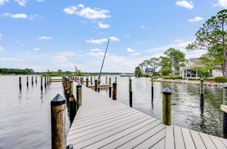 1804 17th St, Niceville, FL 32578