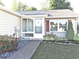 216 Devonwood Dr #18, Shelby, MI 49455