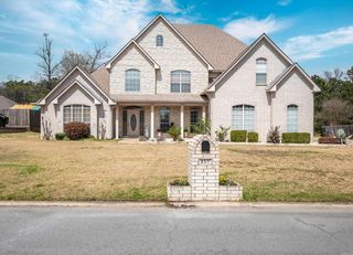 157 Chipmunk Dr, White Hall, AR 71602