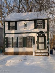 18107 Olympia Rd, Cleveland, OH 44112