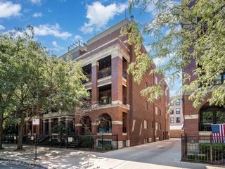 1037 W  Monroe St #3, Chicago, IL 60607