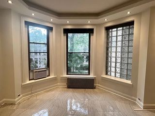 Address Not Disclosed, Chicago, IL 60611