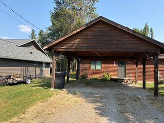 412 8th St   W #A, Whitefish, MT 59937