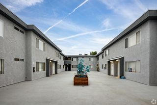 6651 Haskell Ave #209, Van Nuys, CA 91406