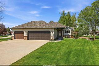 W5472 Edelweiss Ct, Appleton, WI 54913
