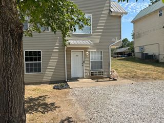 701 S  Florence St #703, Carthage, MO 64836