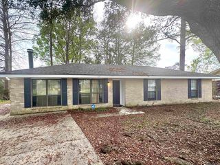 920 Paola St, Baker, LA 70714