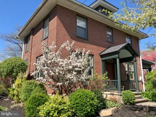 431 Donegal Springs Rd, Mount Joy, PA 17552