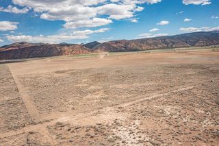 On 800 West Rd, Parowan, UT 84761