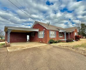 1880 Atoka Idaville Rd, Atoka, TN 38004