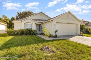 2350 Hidden Pine Ln NE, Palm Bay, FL 32905