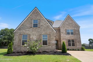 8062 Old Addison Dr, Olive Branch, MS 38654