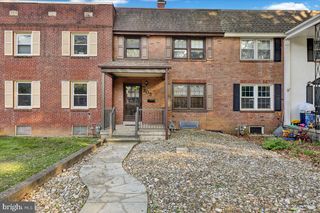 203 Sycamore Rd, West Reading, PA 19611