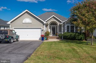 330 Lakeside Dr, Lewes, DE 19958