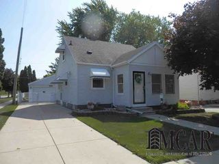 1278 Maple Blvd, Monroe, MI 48162
