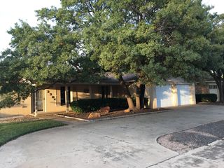 3304 76th St, Lubbock, TX 79423
