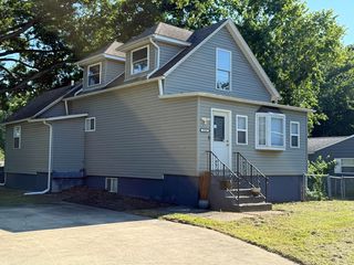 2101 Greenwood Ave, Michigan City, IN 46360