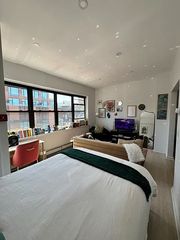 321 9th St #2F, Brooklyn, NY 11215