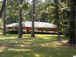 1614 Country Club Rd, Bastrop, LA 71220