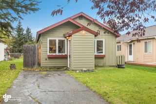 7623 Chaimi Loop, Anchorage, AK 99504