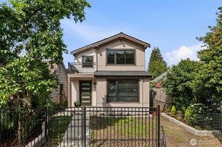 523 Bridges Avenue S, Kent, WA 98032