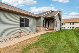 113 Jennifer Cir, Mount Horeb, WI 53572