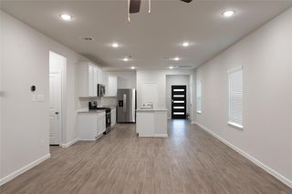 64 Valiant Ridge Trl, Magnolia, TX 77354