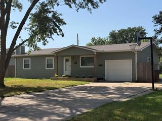 971 N  Country Acres Ave, Wichita, KS 67212