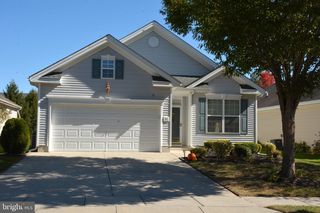 31 Embassy Dr, Woolwich Township, NJ 08085