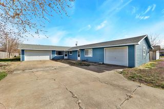308/312 Pine Ridge Ct, Rose Hill, KS 67133
