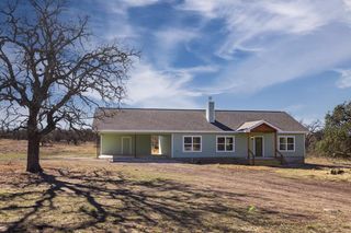 410 Scott Branch Rd, Harper, TX 78631