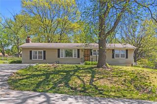 109 N  Sinclair Rd, Independence, MO 64050