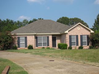 170 Post Oak Pl, Wetumpka, AL 36093