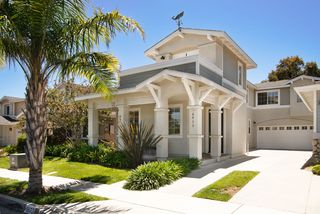 6933 Catamaran Dr, Carlsbad, CA 92011