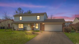 4028 Aboite Lake Dr, Fort Wayne, IN 46804